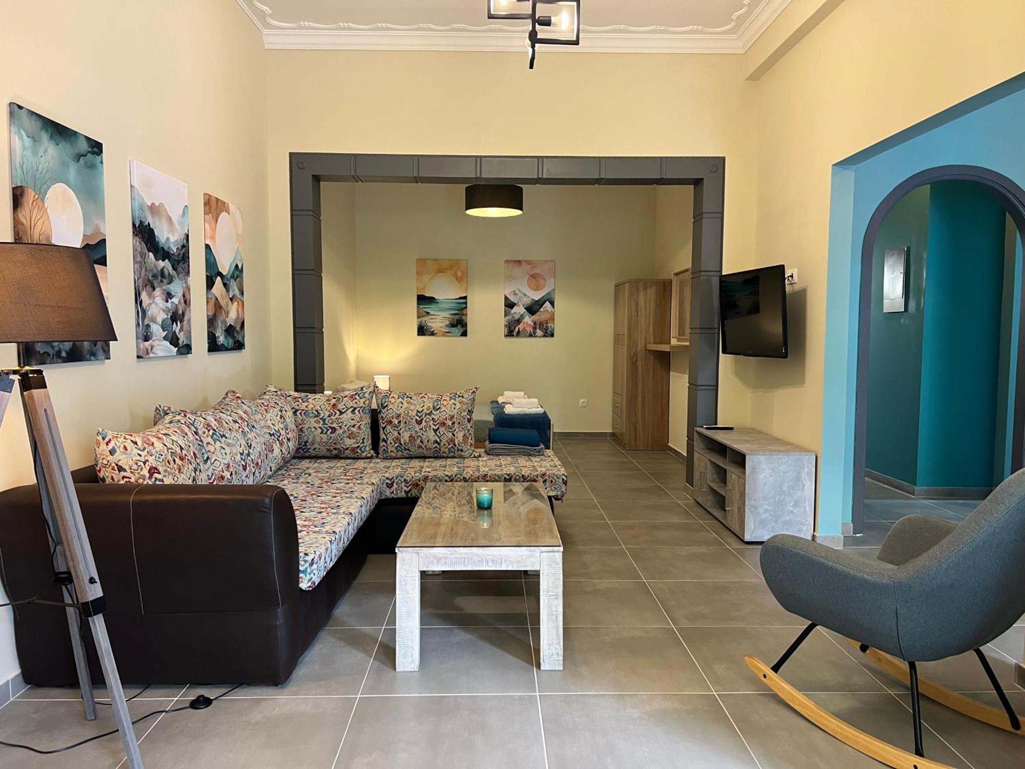פיראוס Spacious And Beautiful House מראה חיצוני תמונה